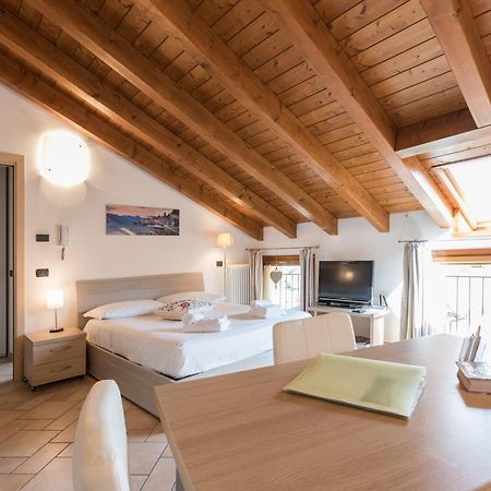 La Filanda Apartments By Wonderful Italy เบลลาโจ ภายนอก รูปภาพ