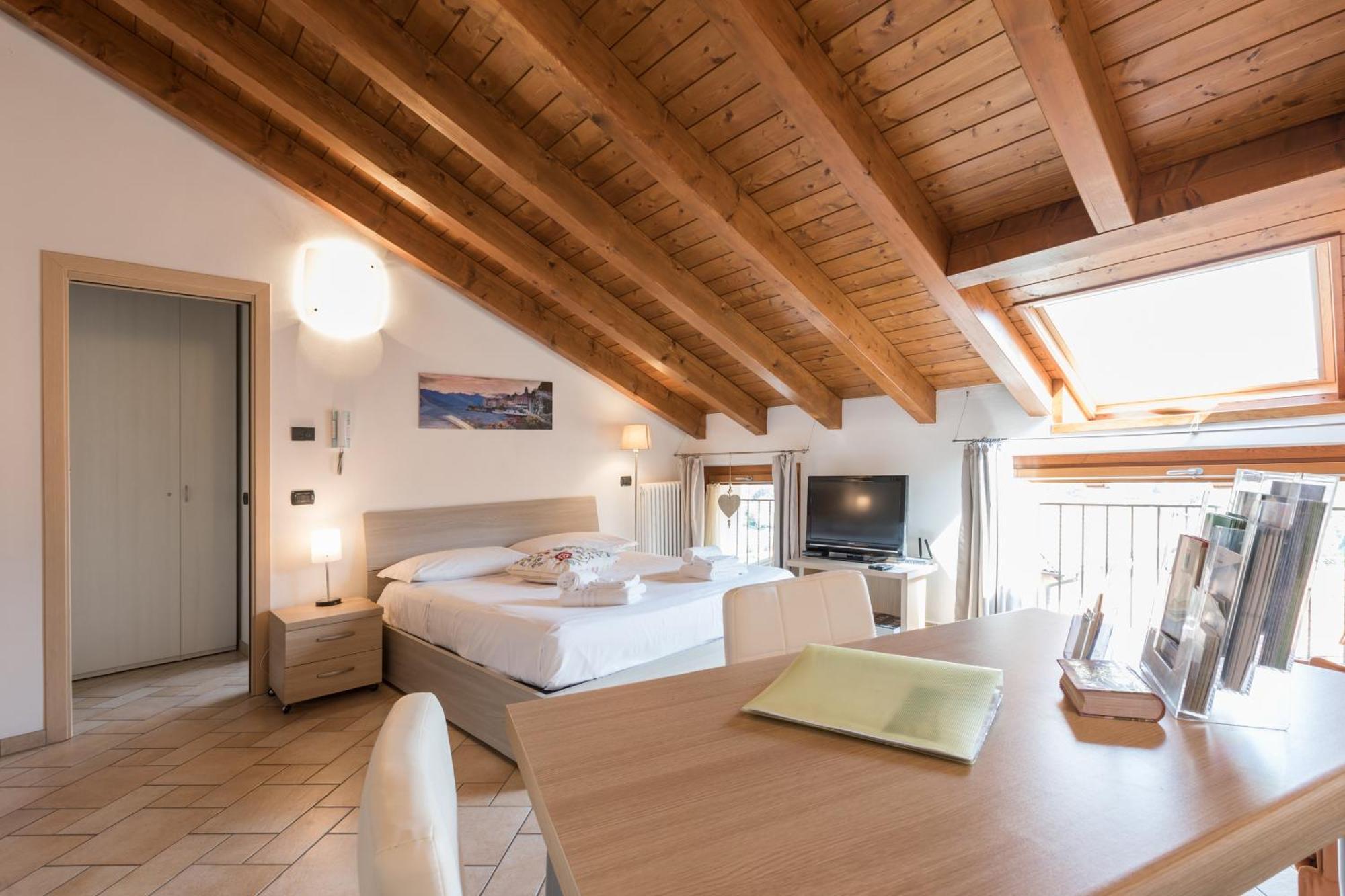 La Filanda Apartments By Wonderful Italy เบลลาโจ ภายนอก รูปภาพ